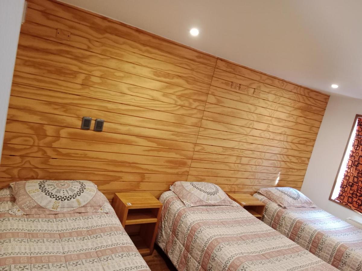 Almer Hostal Пунта-Аренас Экстерьер фото